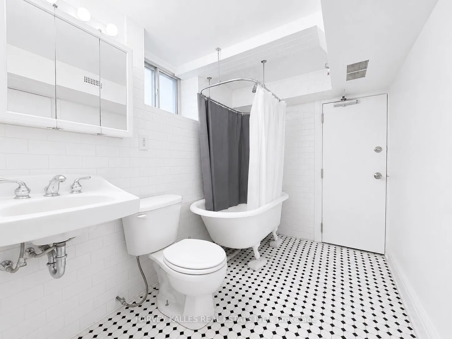 807 Duplex Avenue #Bsmt