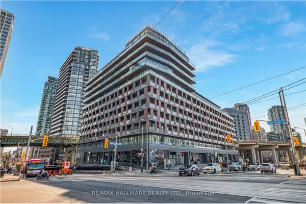 169 Fort York Boulevard