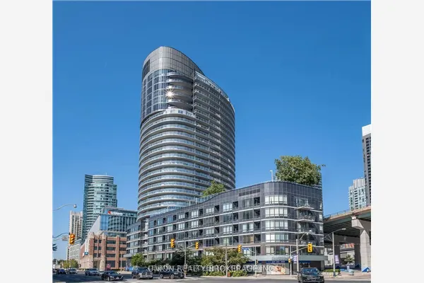 38 Dan Leckie Way #2112