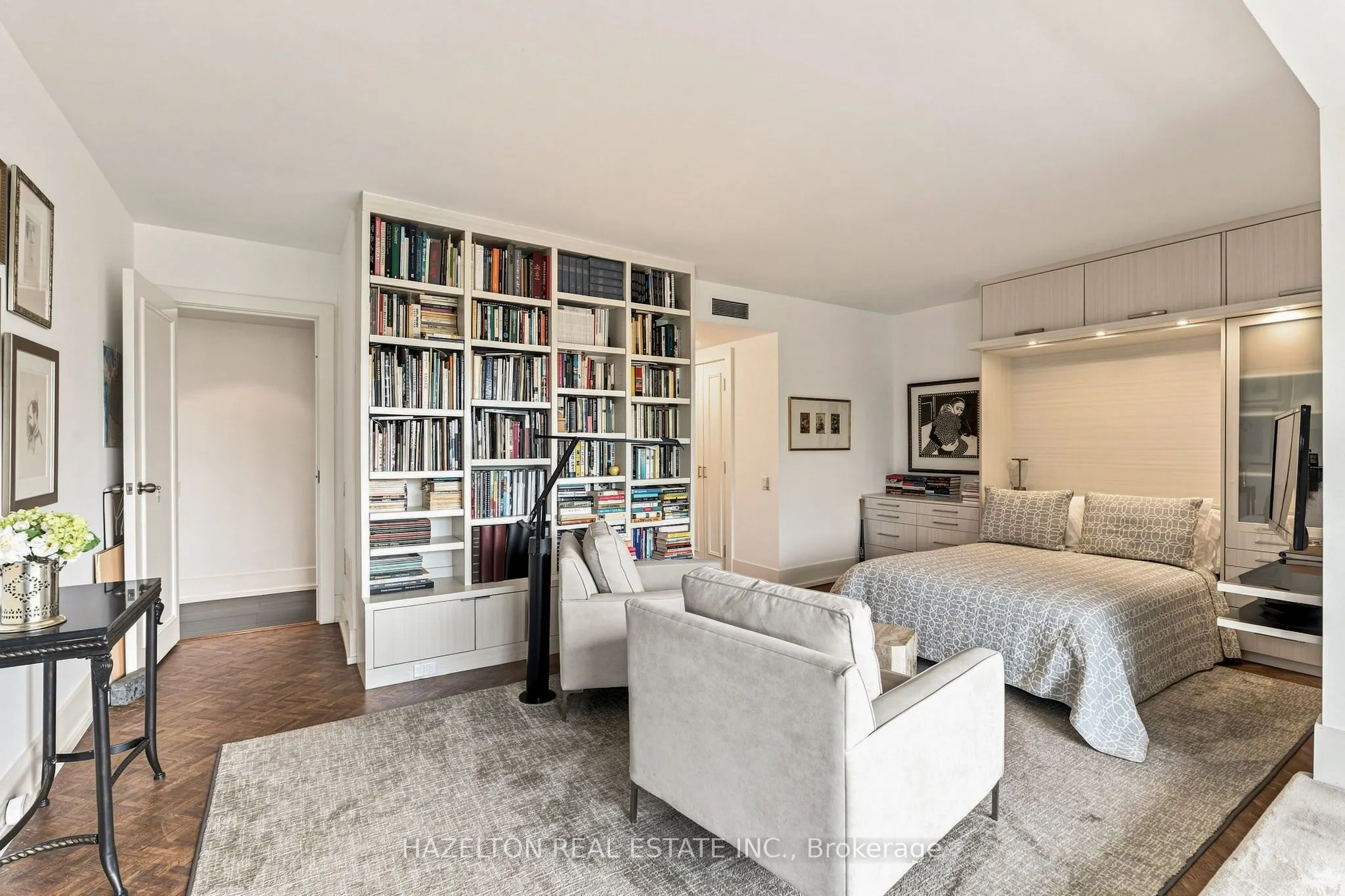 4 Lowther Avenue #605