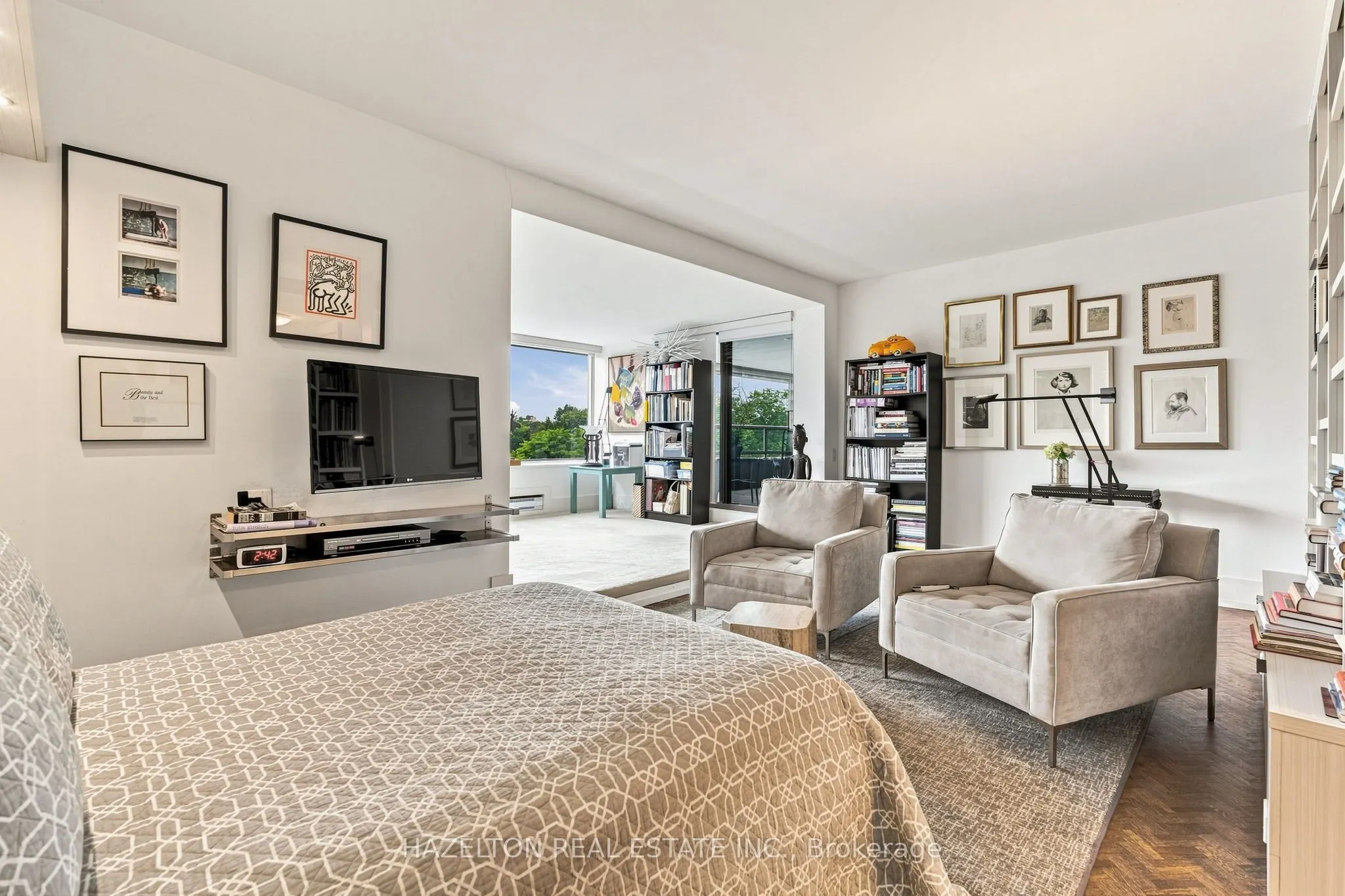 4 Lowther Avenue #605