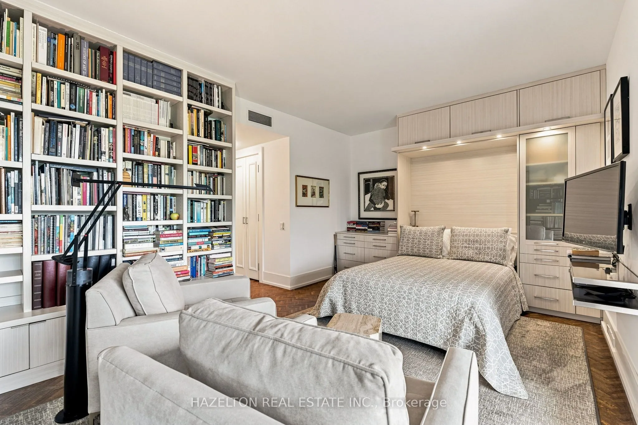 4 Lowther Avenue #605