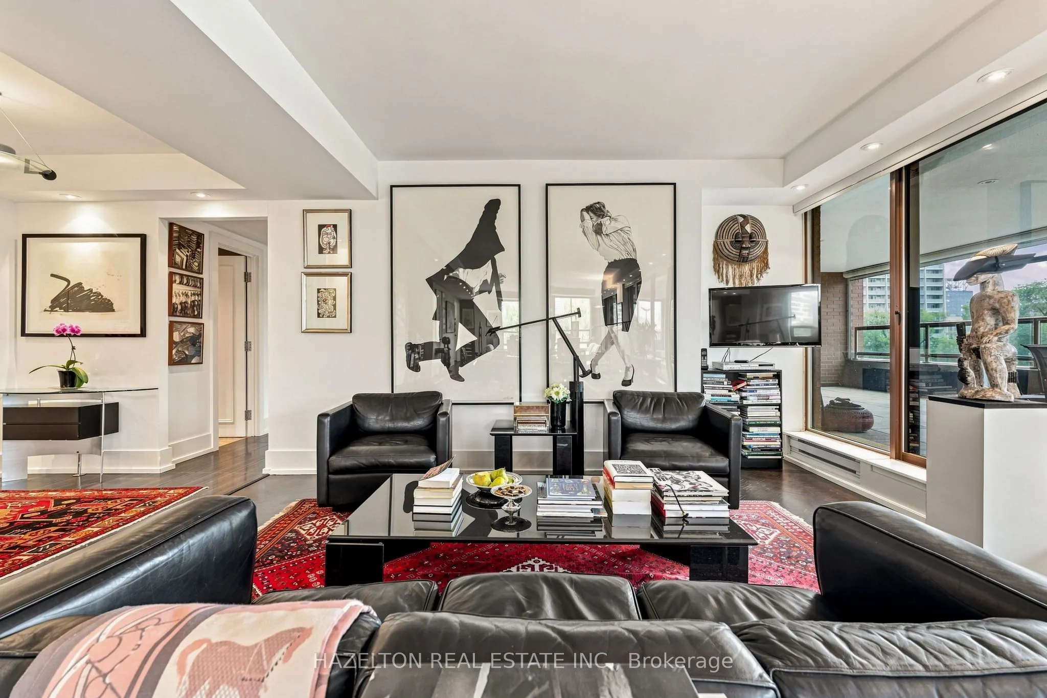 4 Lowther Avenue #605