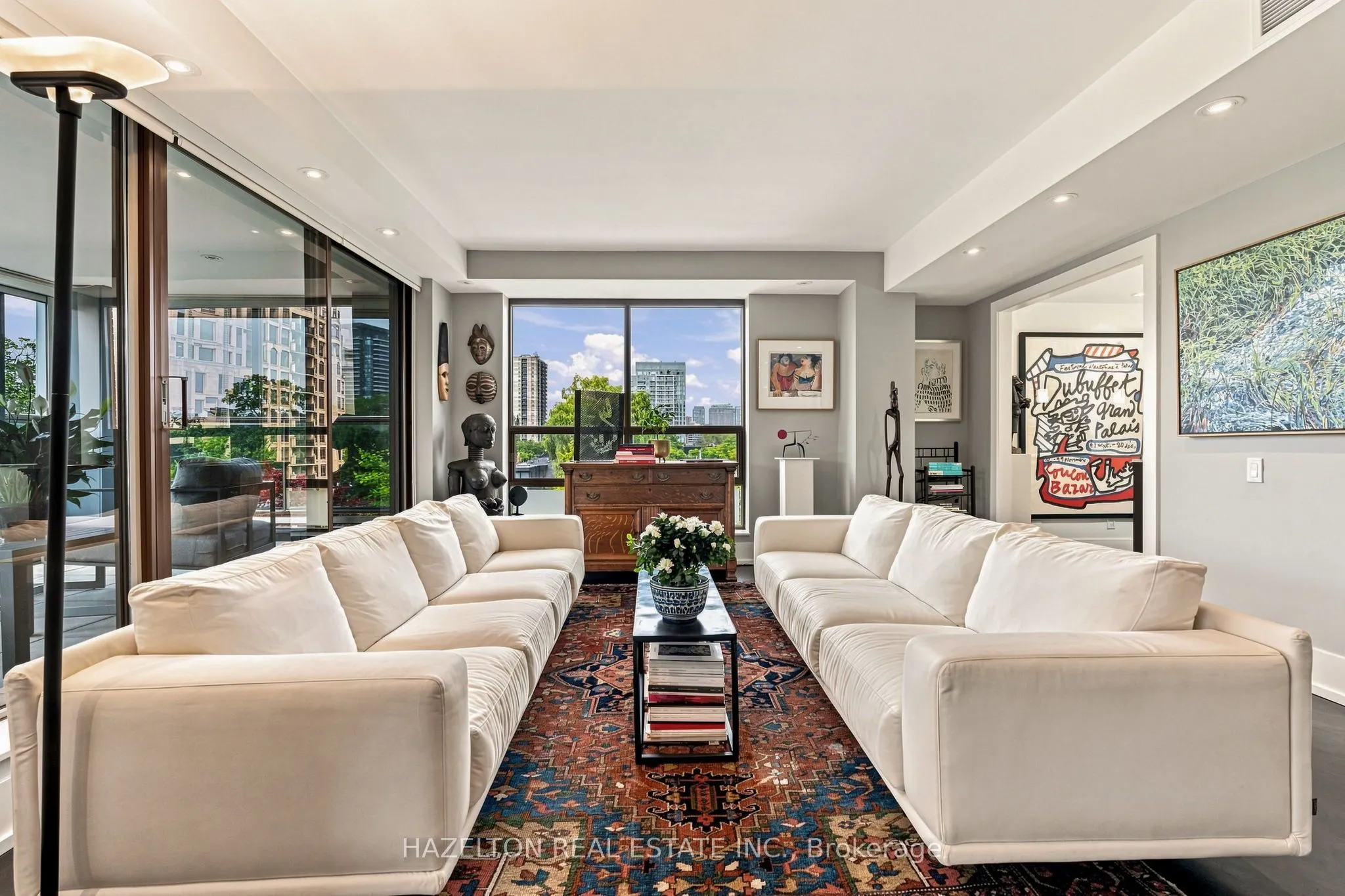 4 Lowther Avenue #605