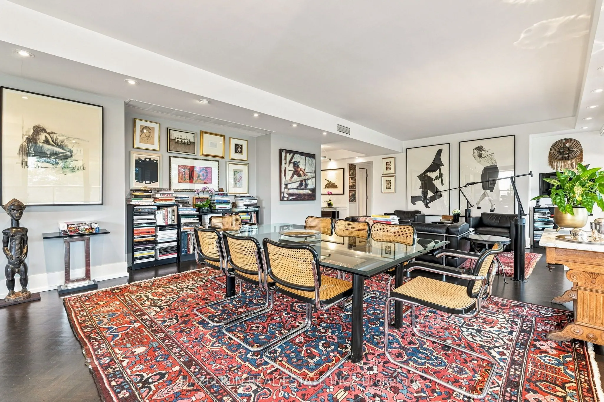4 Lowther Avenue #605