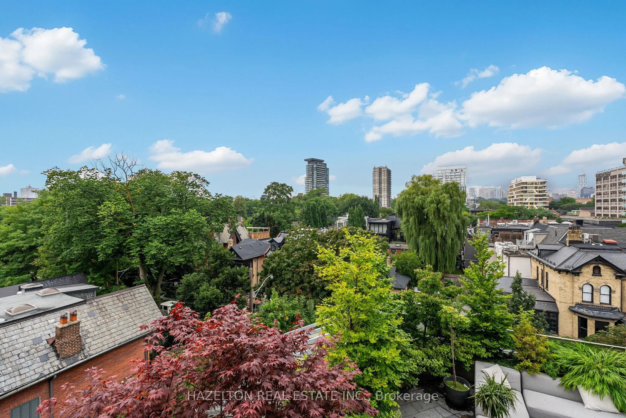 4 Lowther Avenue #605