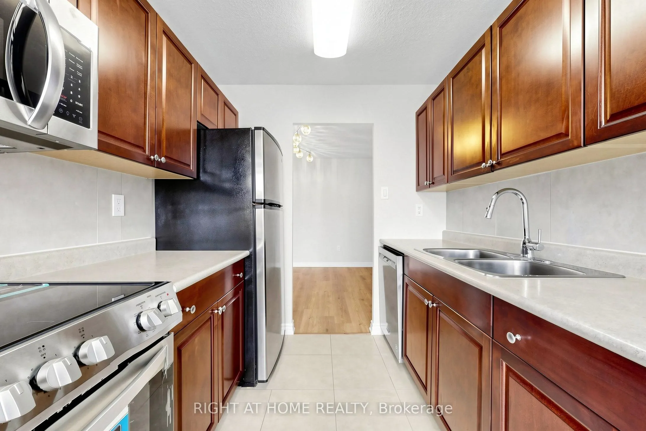 205 Hilda Avenue #2212