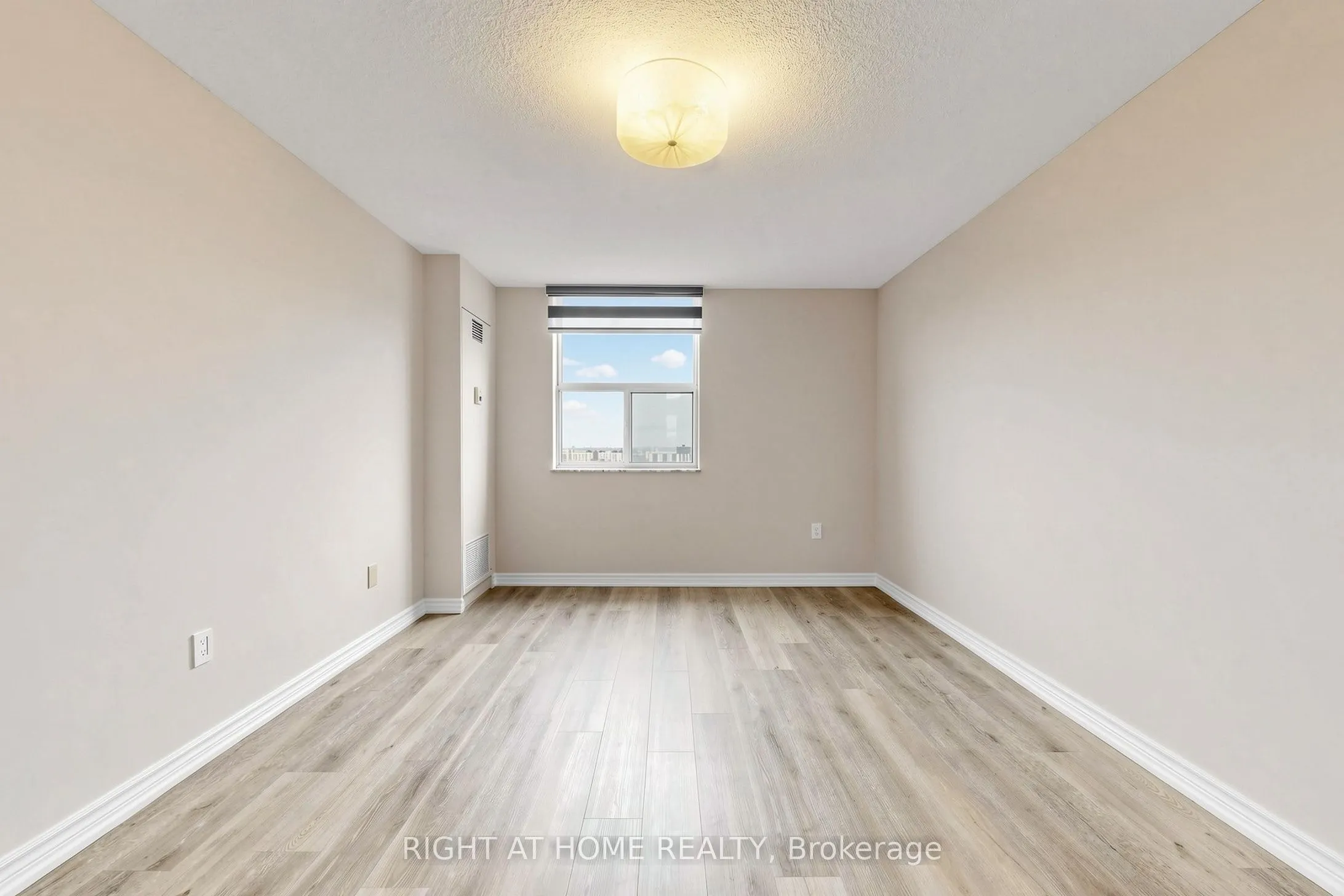205 Hilda Avenue #2212