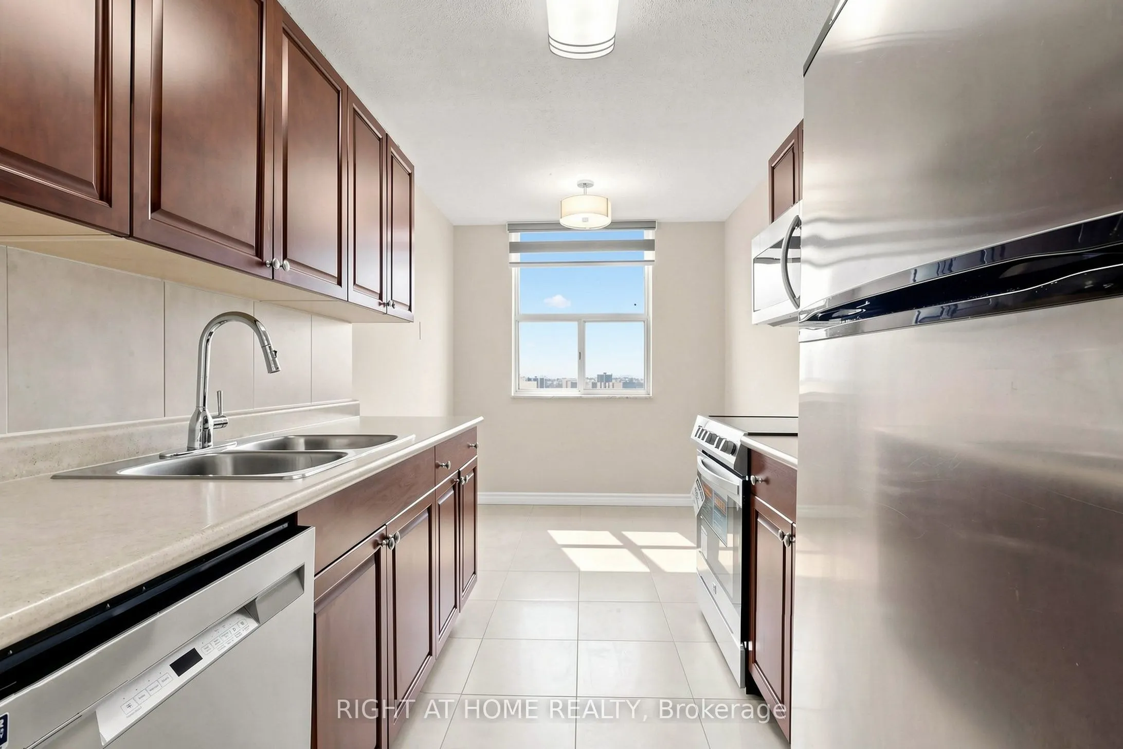 205 Hilda Avenue #2212