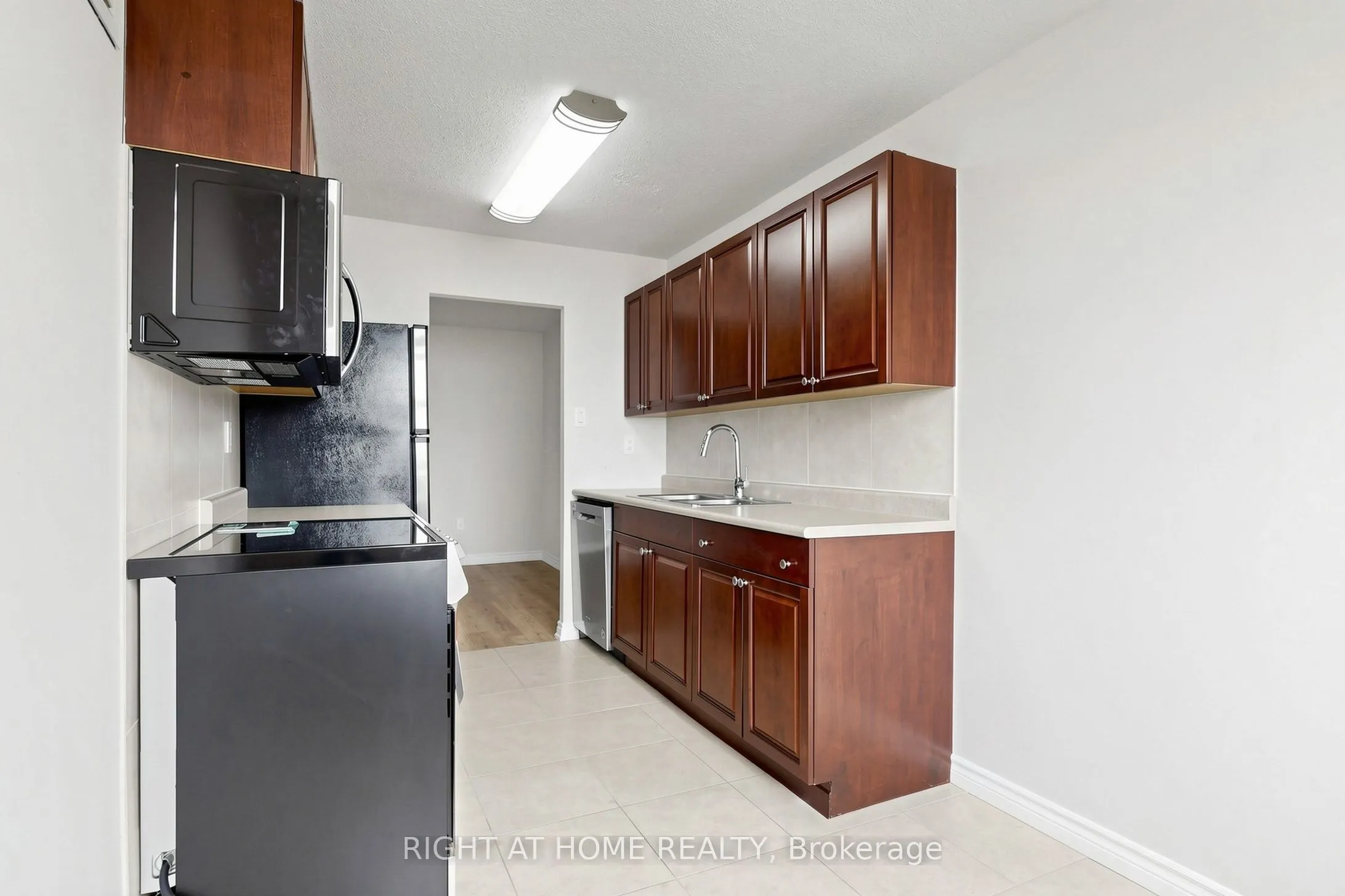 205 Hilda Avenue #2212