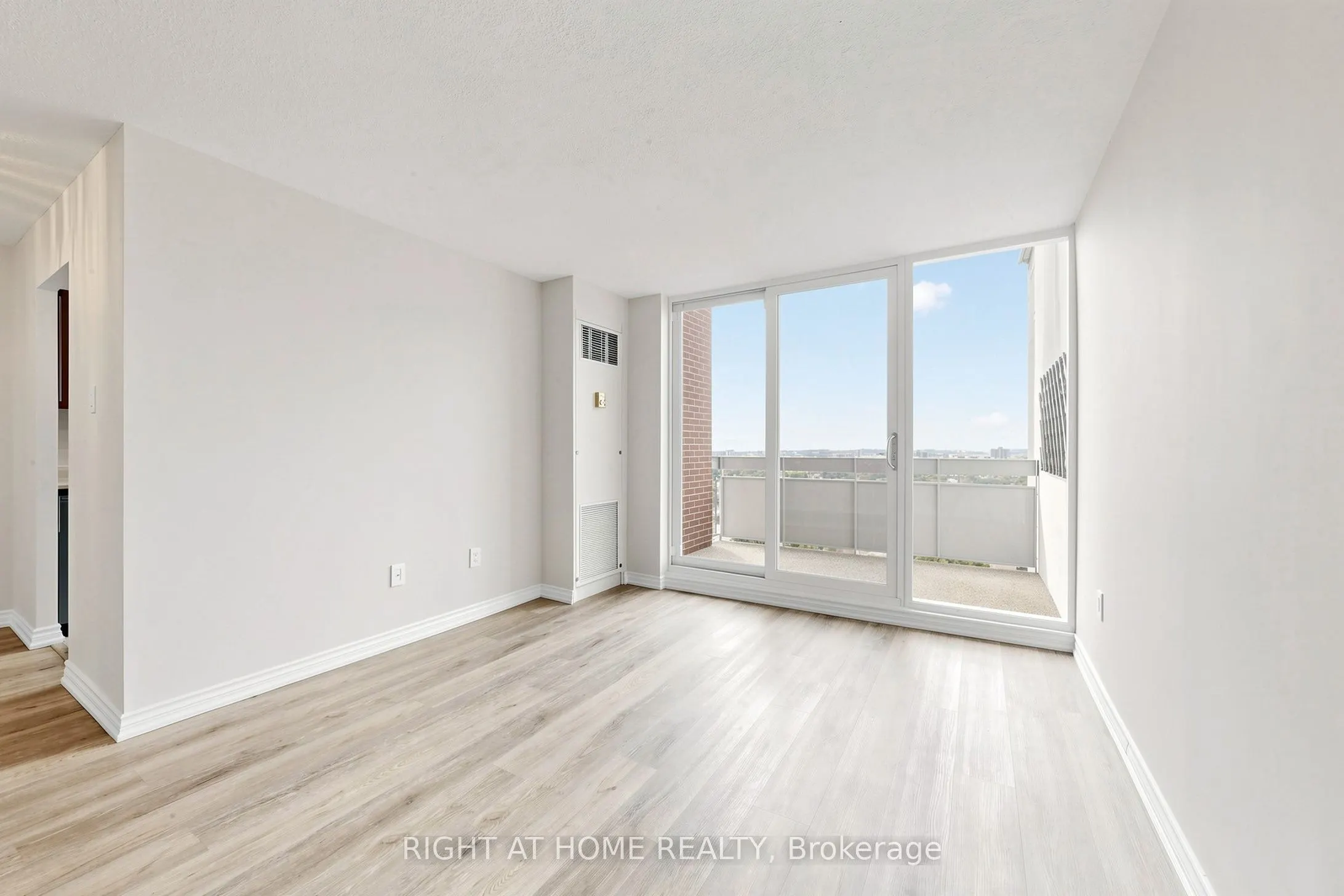 205 Hilda Avenue #2212