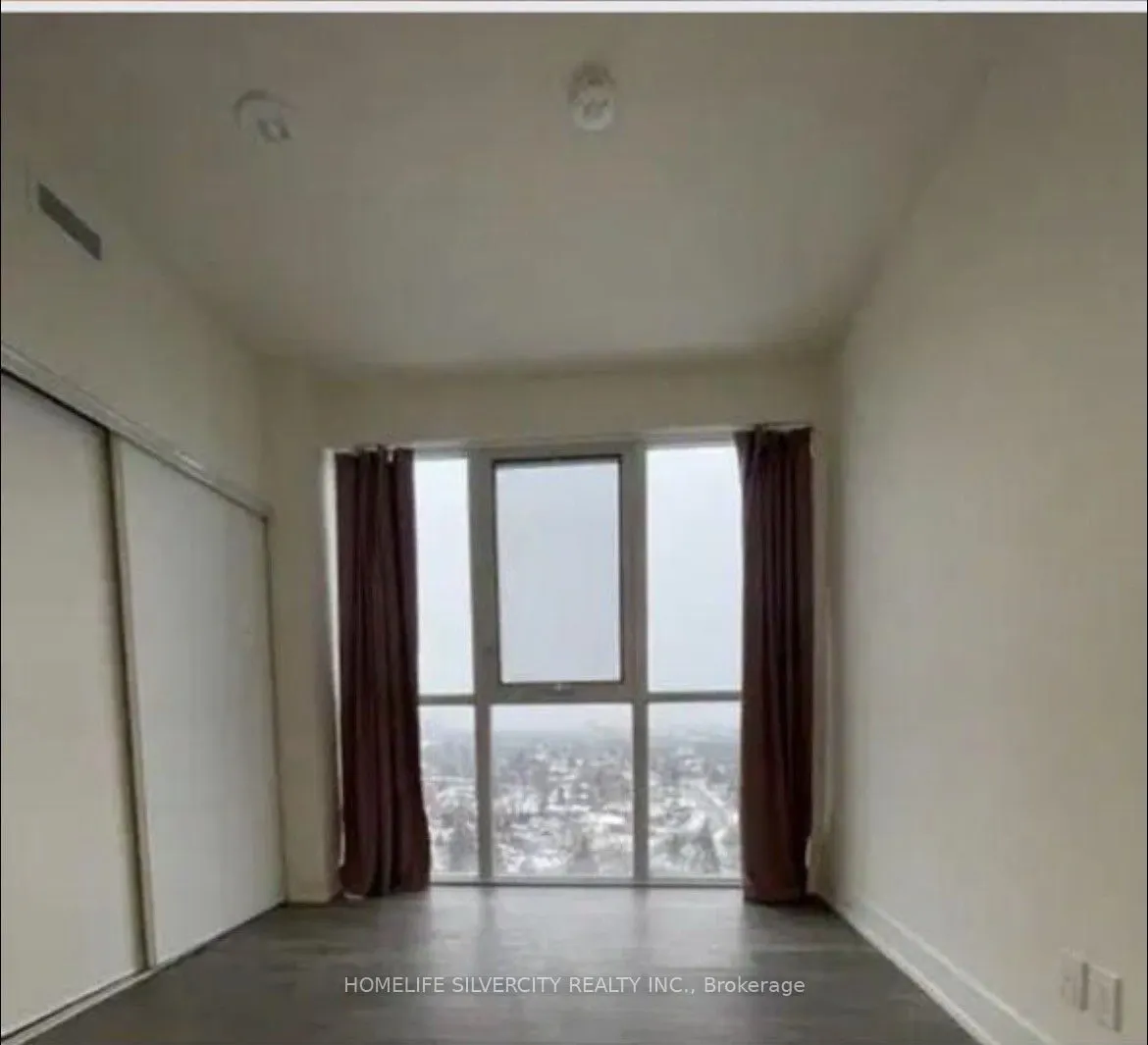 180 Fairview Mall Drive #2006