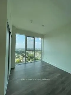 180 Fairview Mall Drive #2006