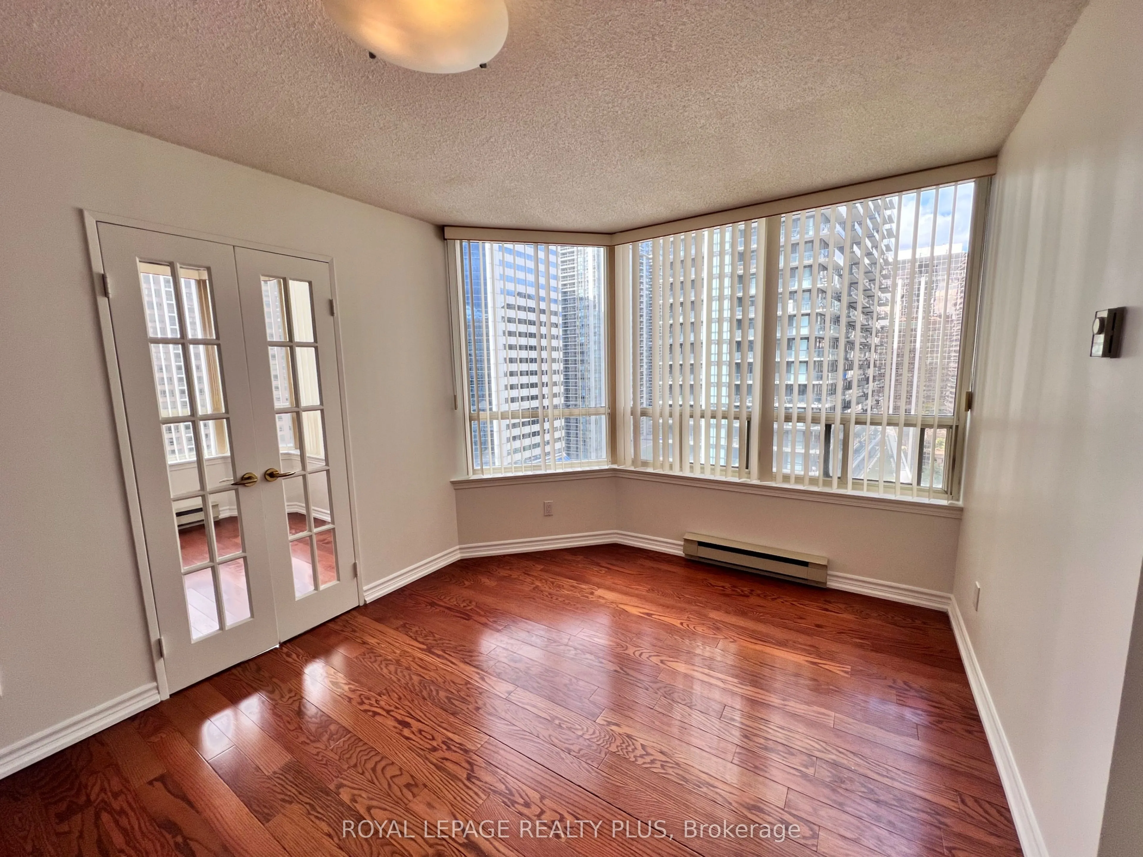 30 Greenfield Avenue #1714