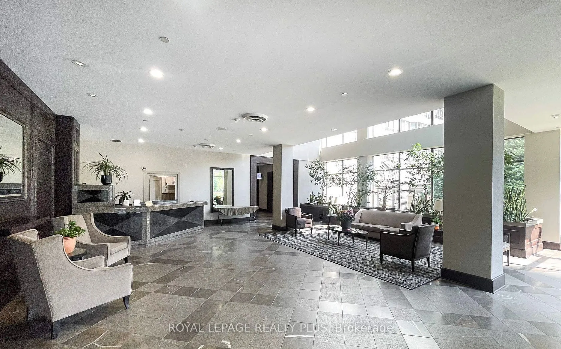 30 Greenfield Avenue #1714