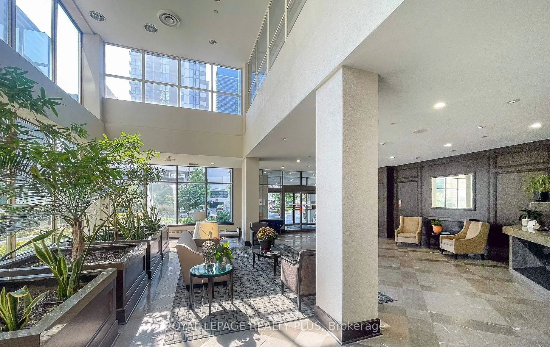 30 Greenfield Avenue #1714