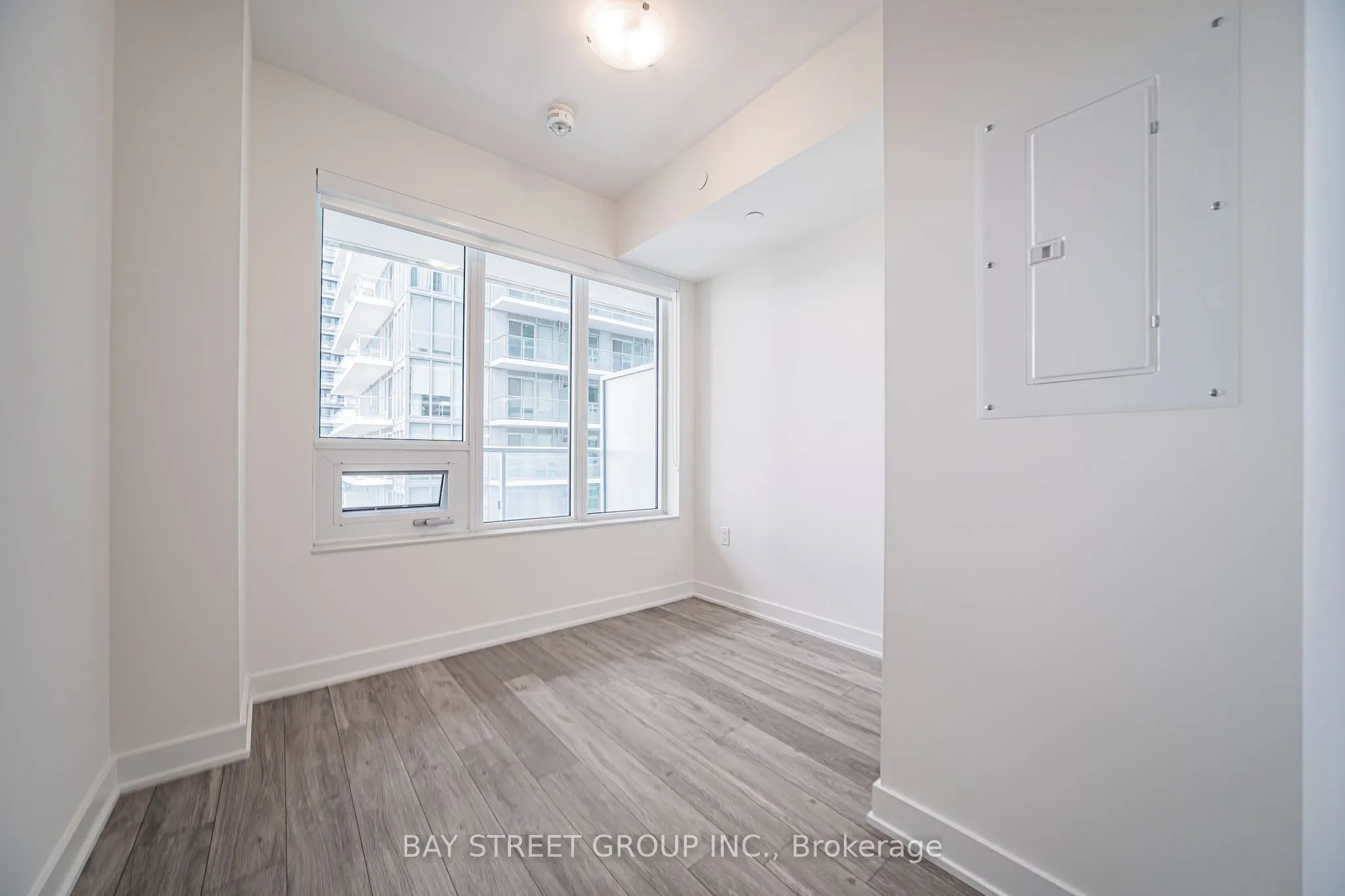 195 Redpath Avenue #2412