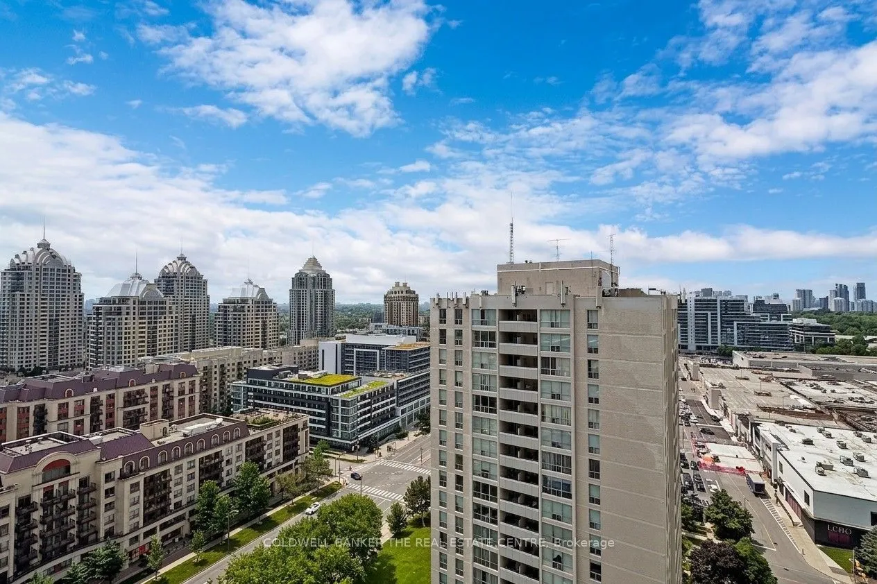 660 Sheppard Avenue E #LPH05