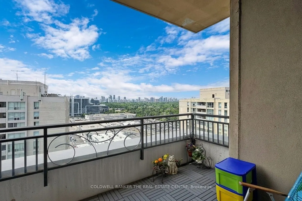 660 Sheppard Avenue E #LPH05