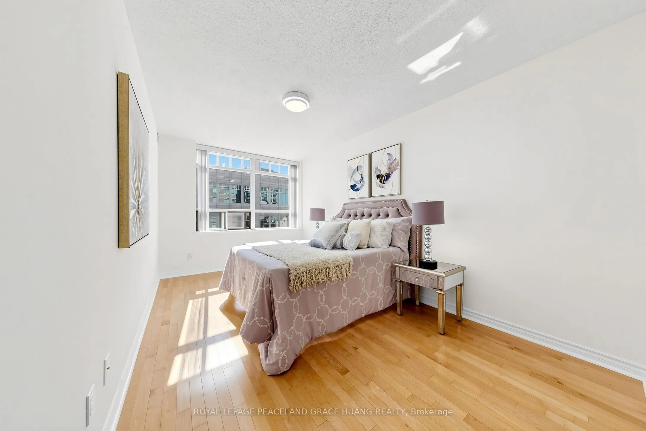 5 Rosehill Avenue #609