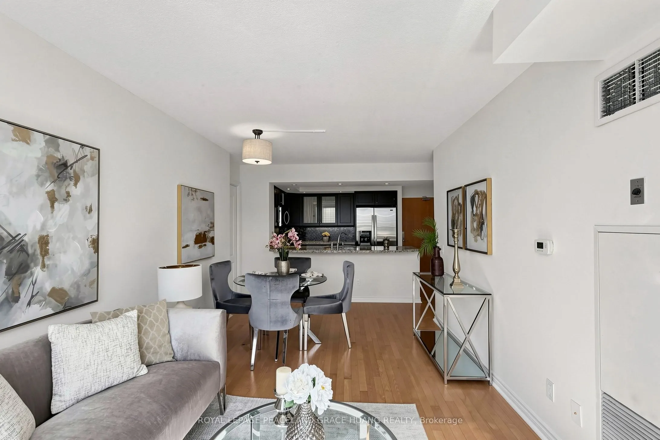 5 Rosehill Avenue #609
