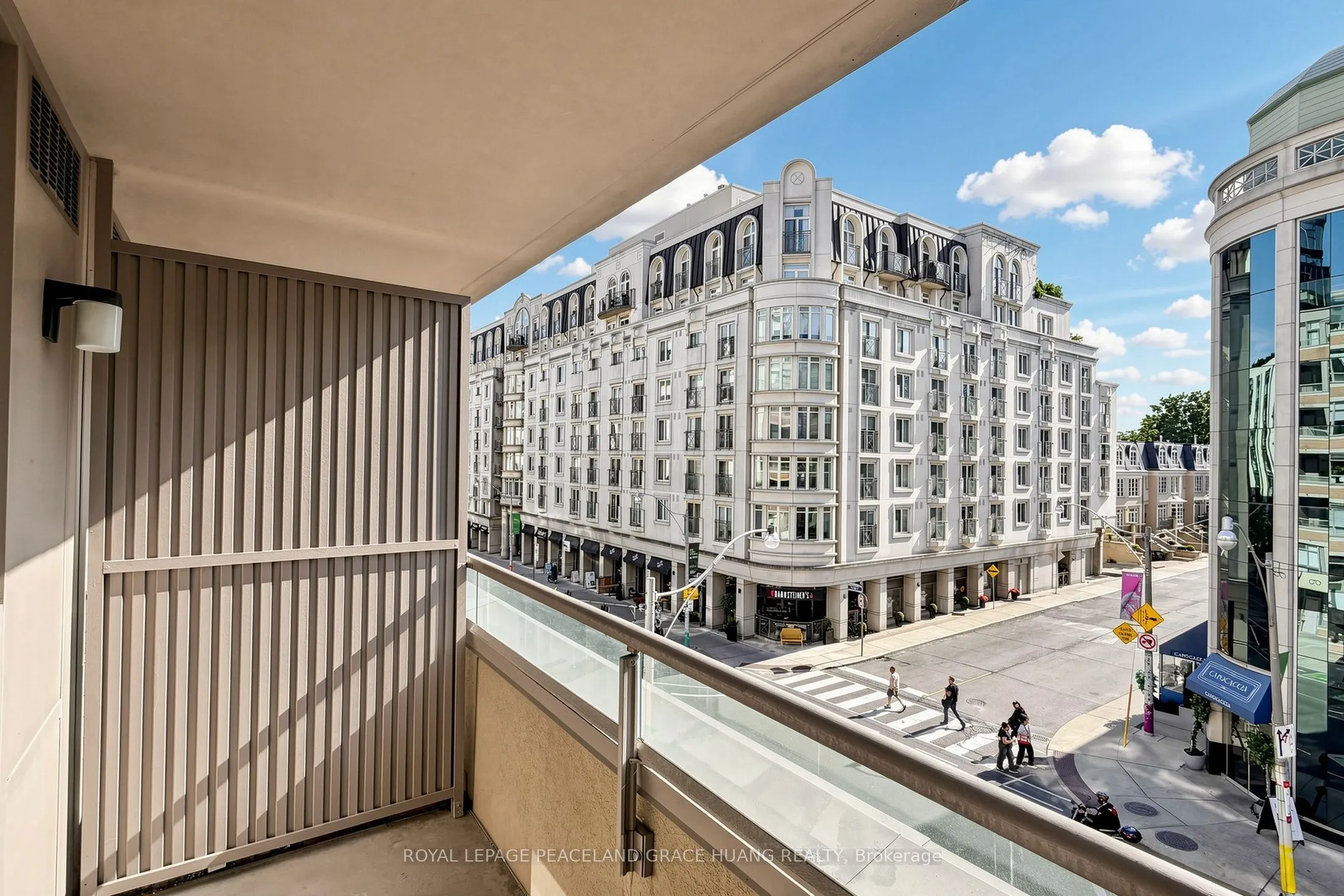 5 Rosehill Avenue #609