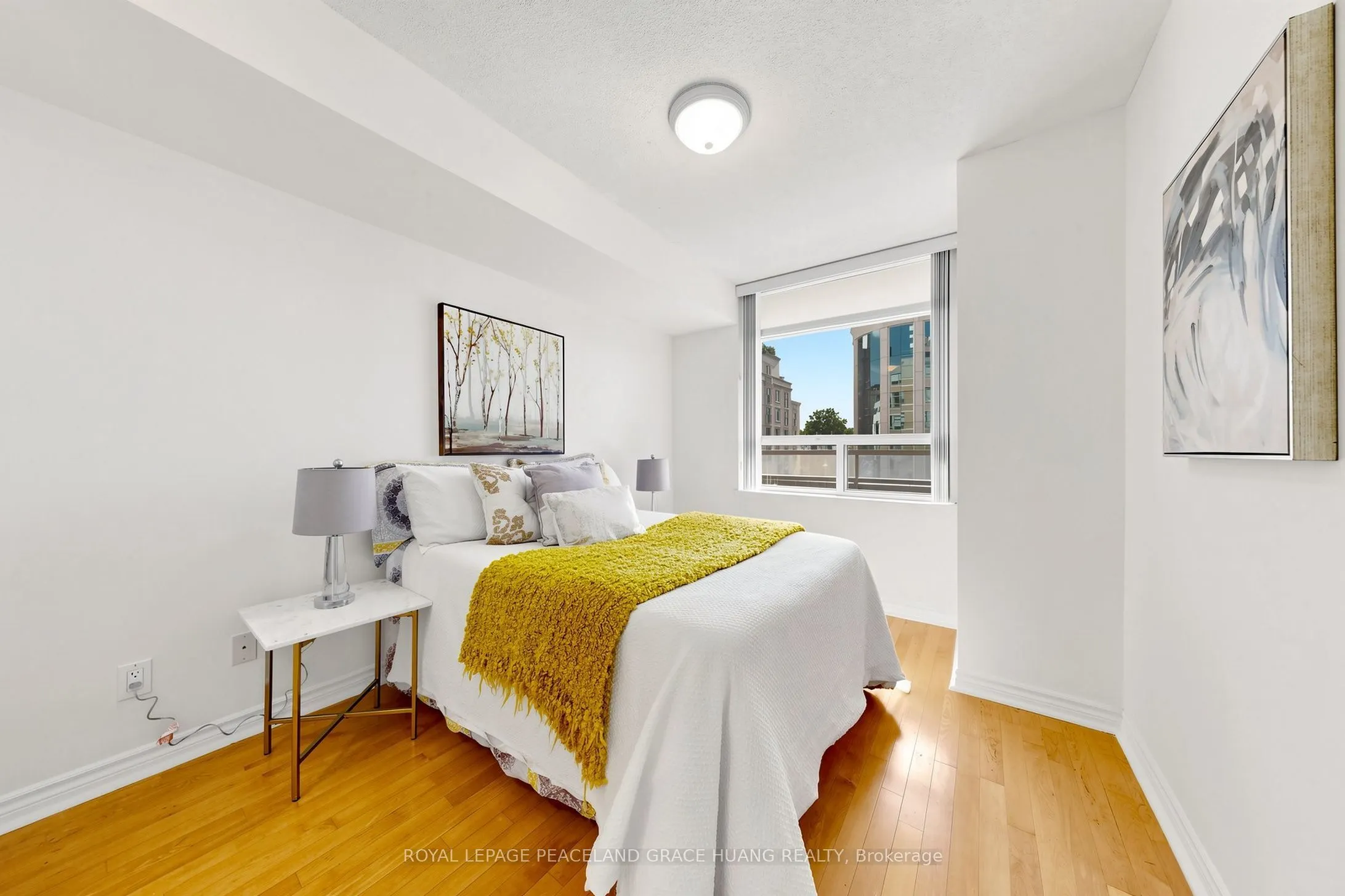 5 Rosehill Avenue #609