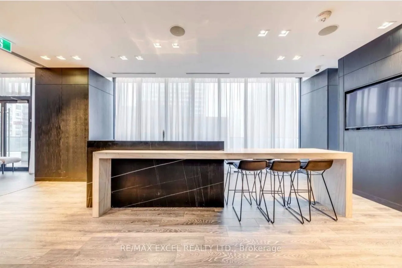 8 Eglinton Avenue E #5603