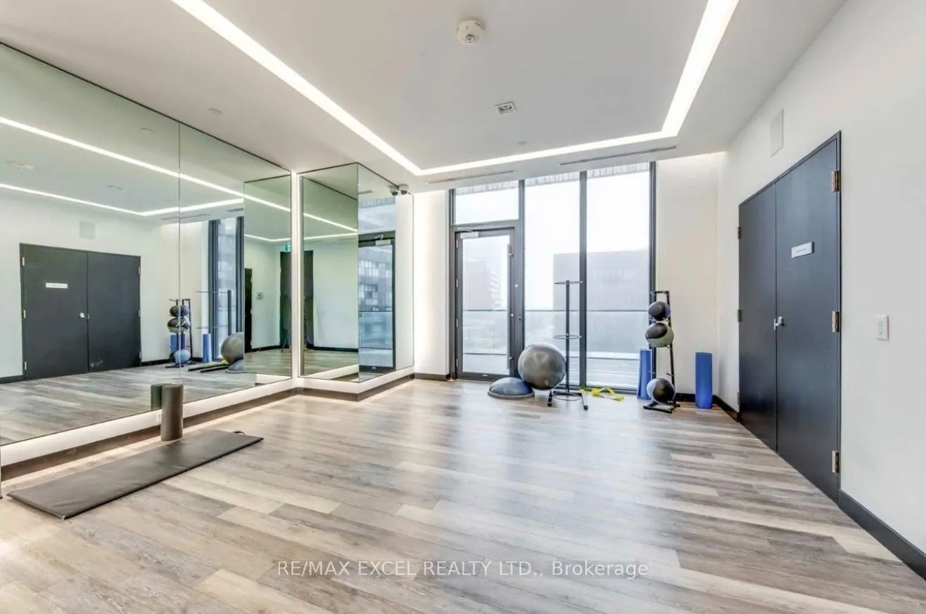 8 Eglinton Avenue E #5603