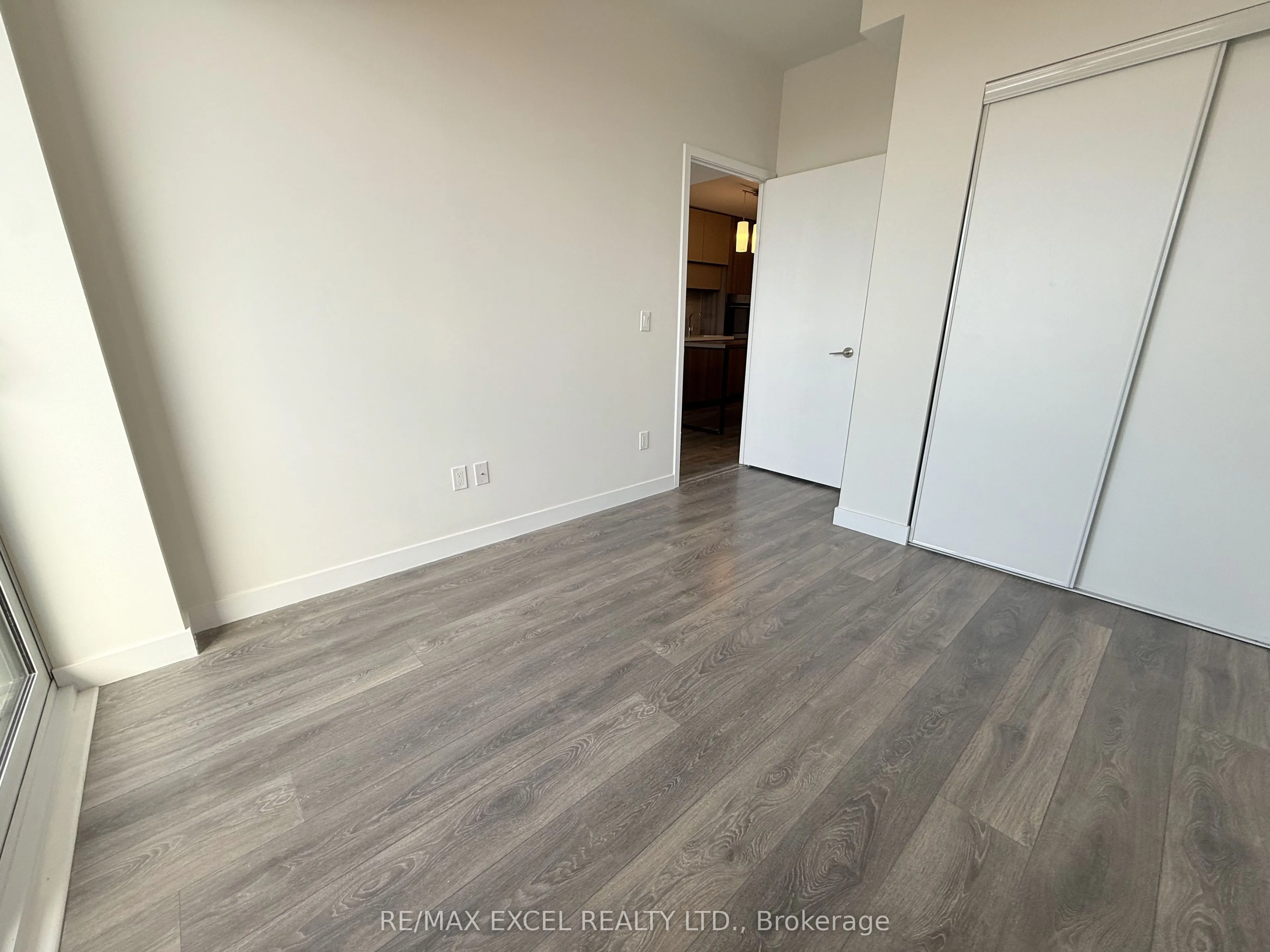 8 Eglinton Avenue E #5603