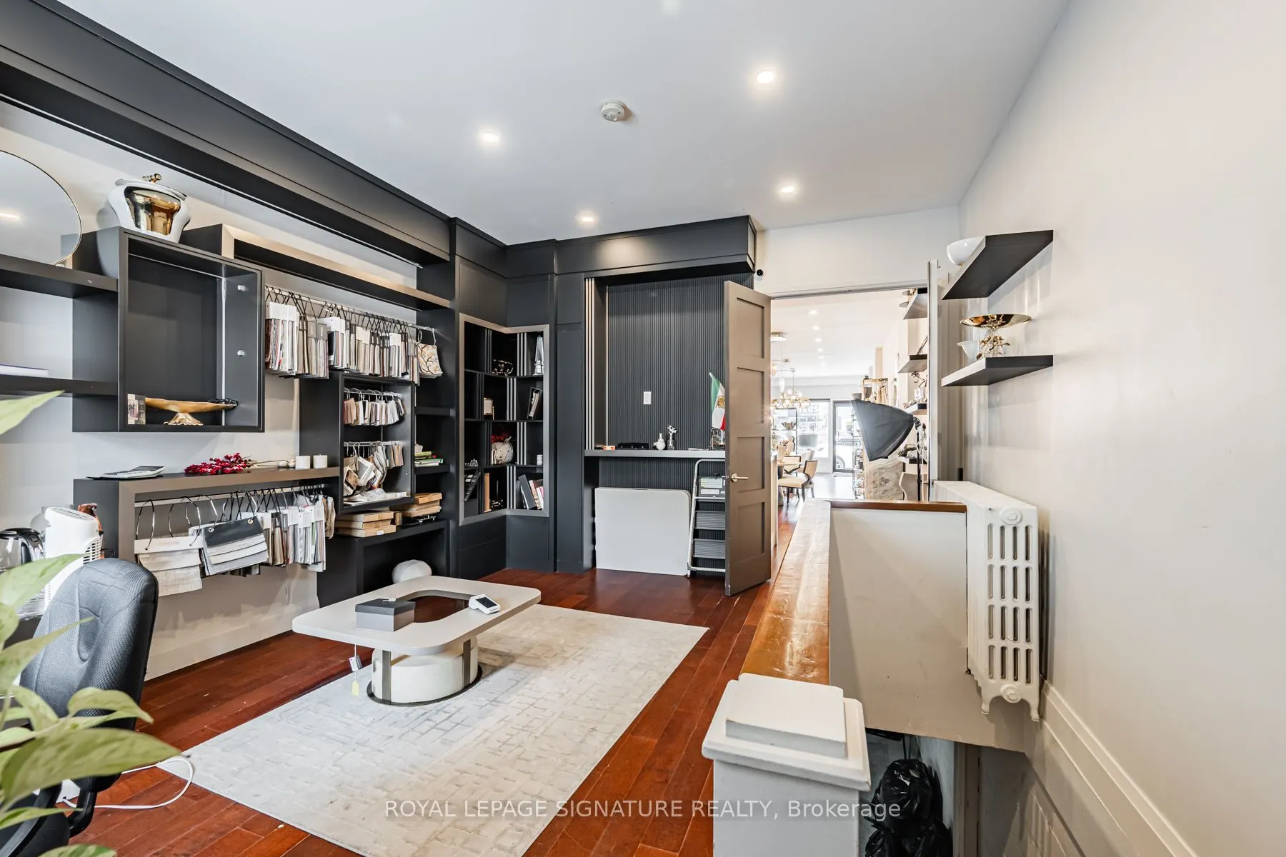 1762-1764 Avenue Road