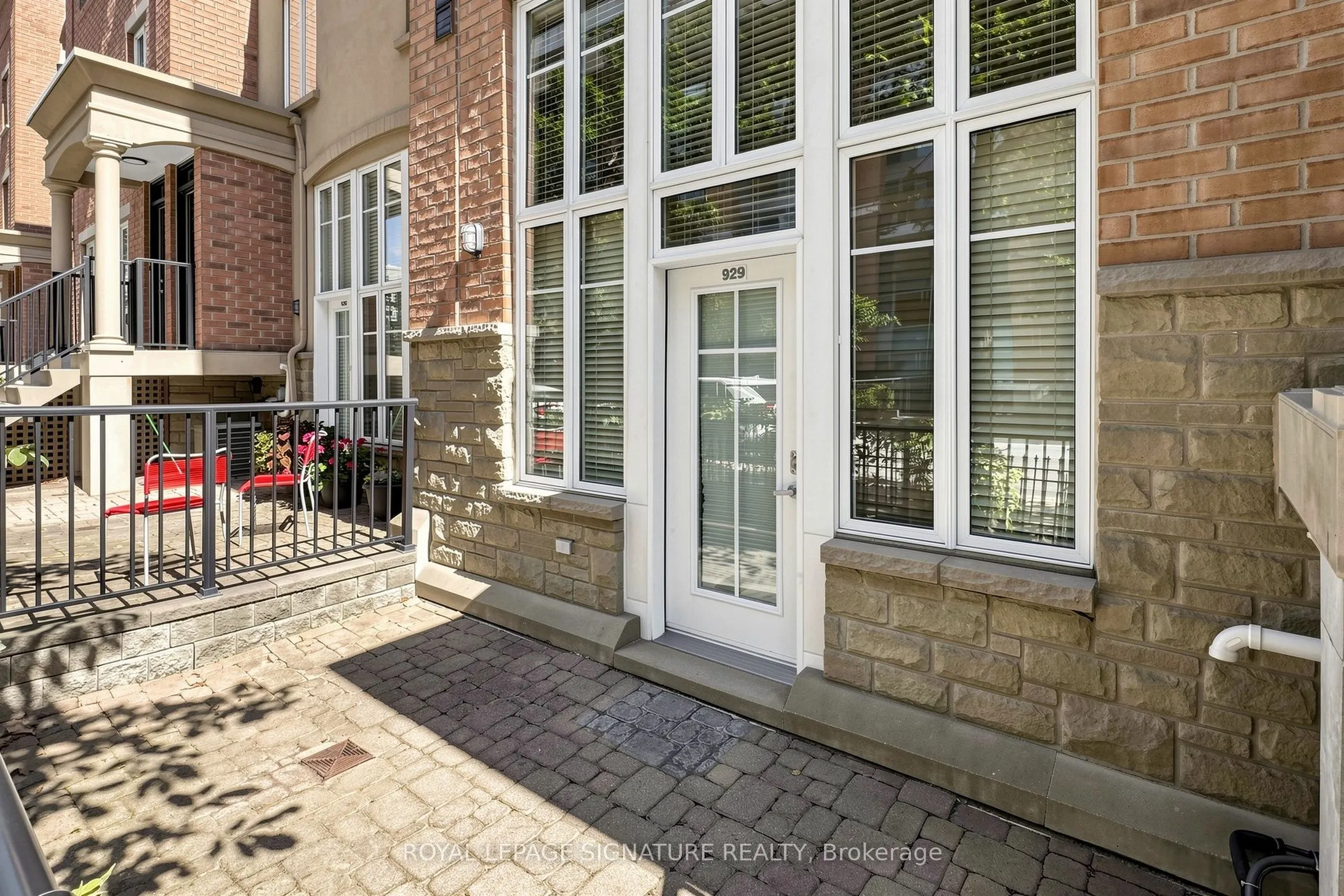 50 Western Battery Road #929