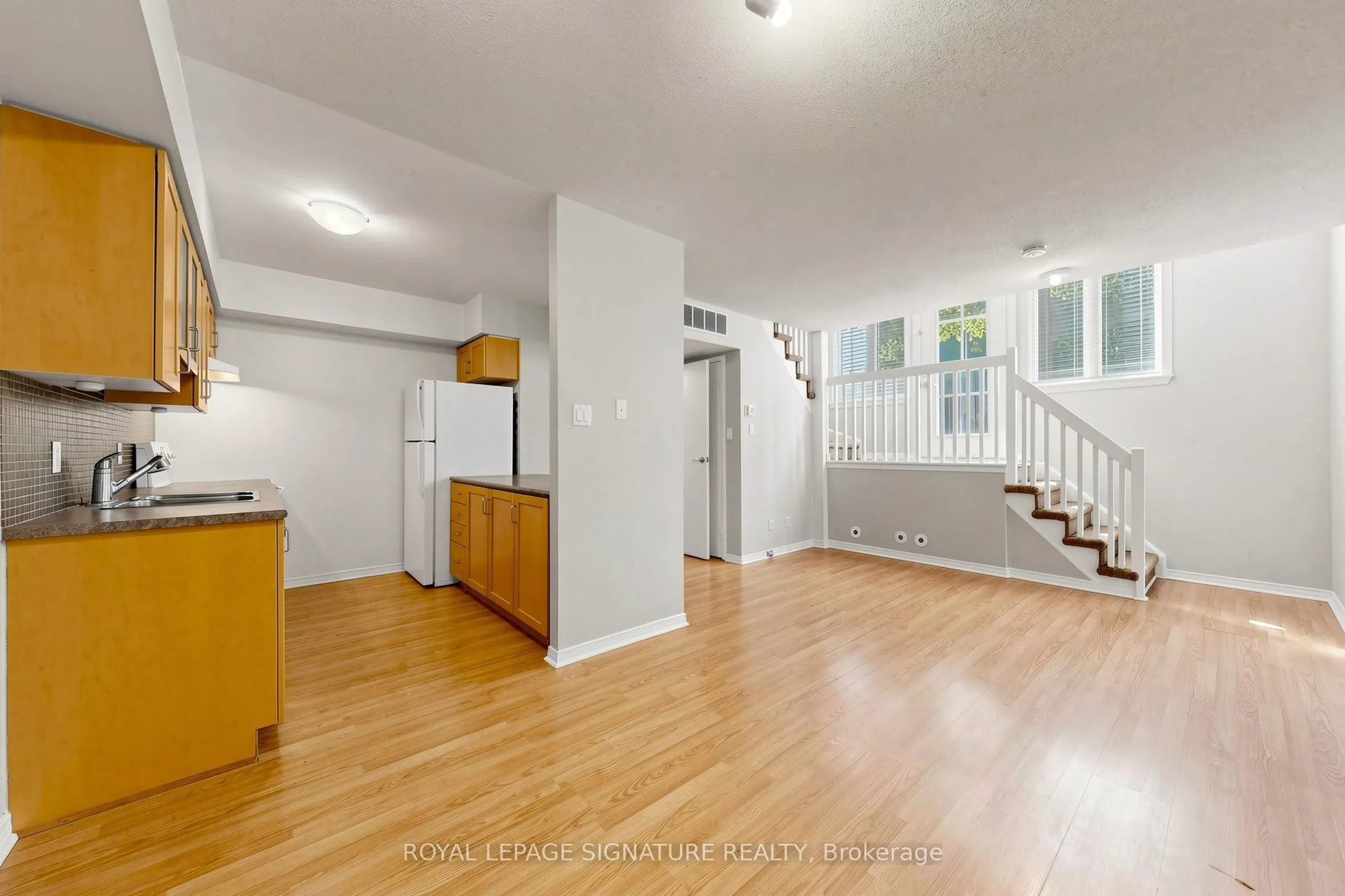 50 Western Battery Road #929