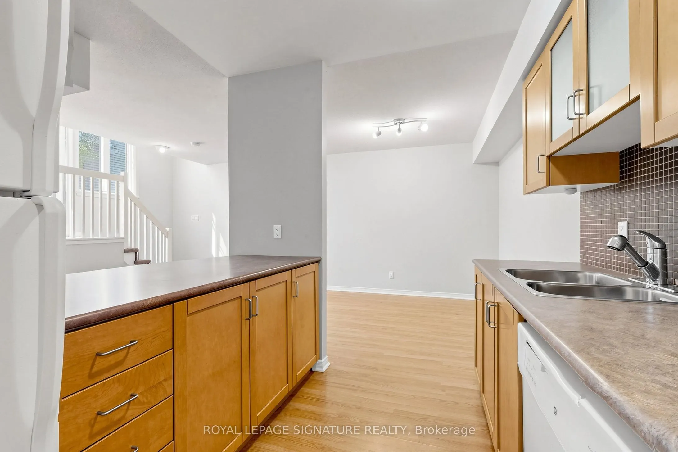 50 Western Battery Road #929