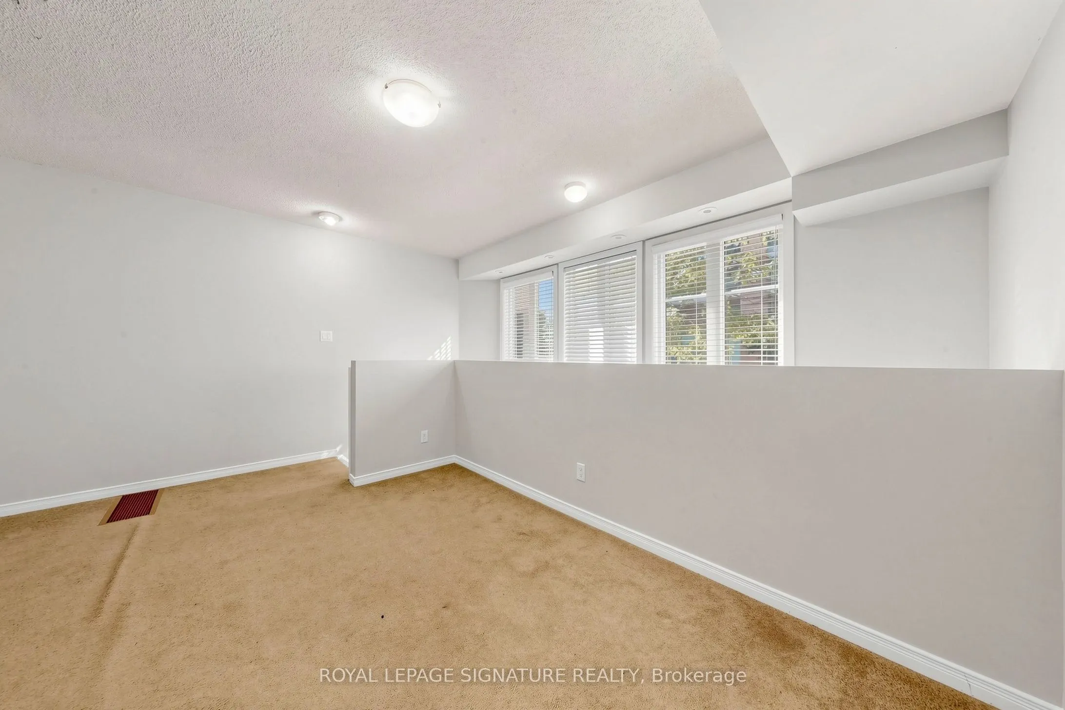 50 Western Battery Road #929