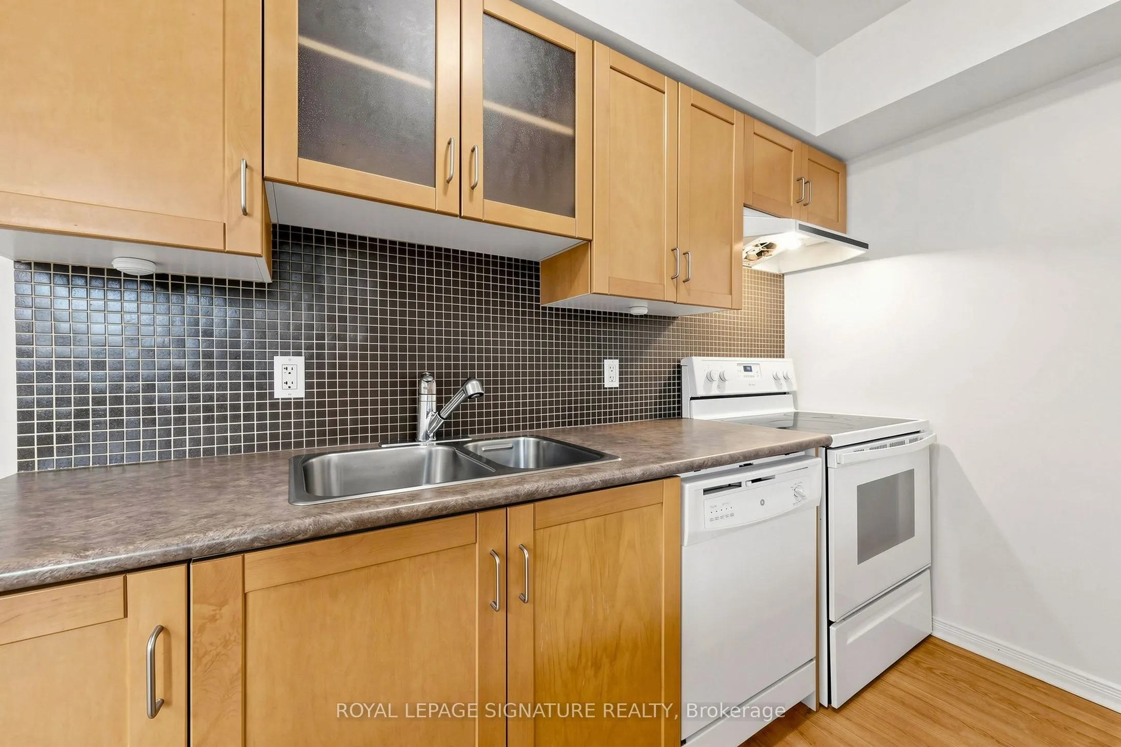 50 Western Battery Road #929