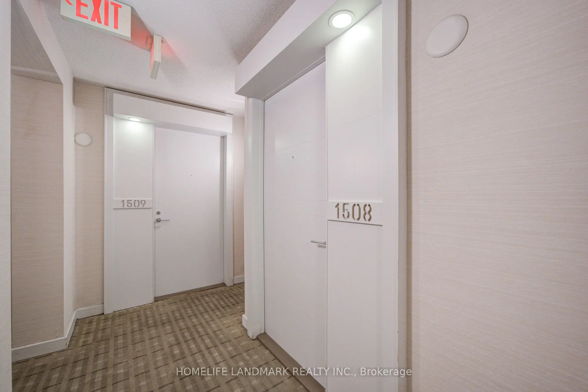 38 Grenville Street #1508