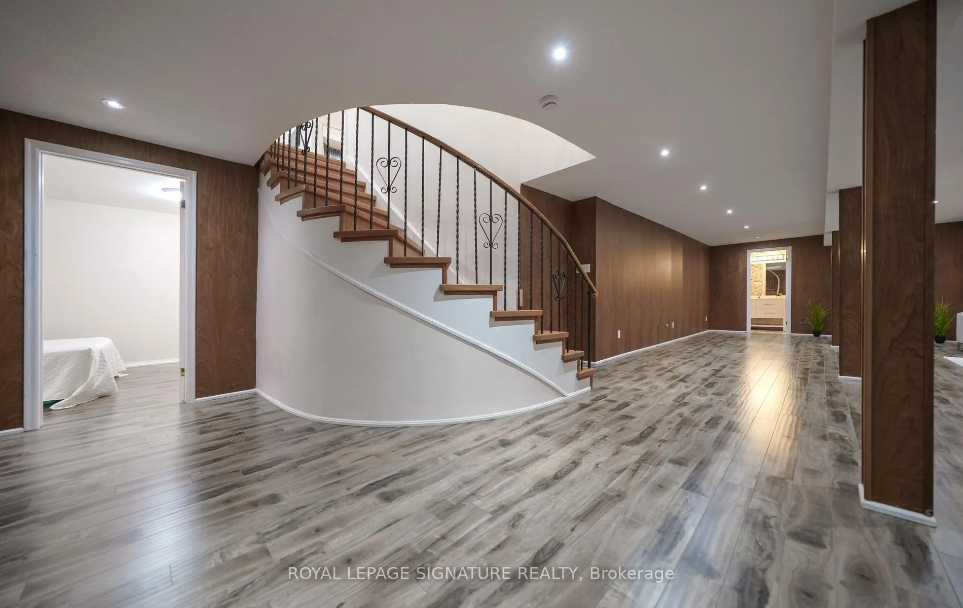 46 Caravan Drive