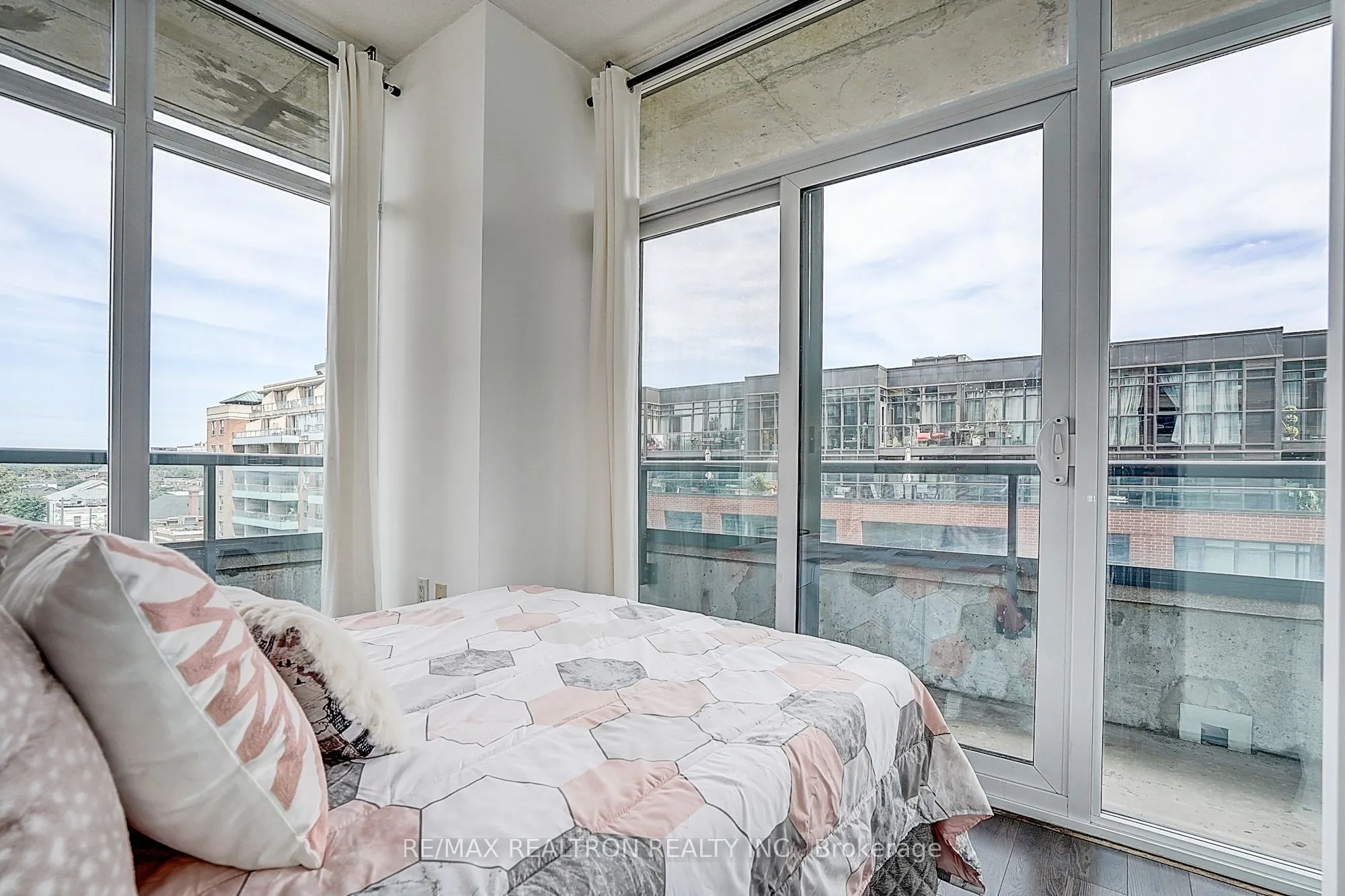 36 Lisgar Street #603E