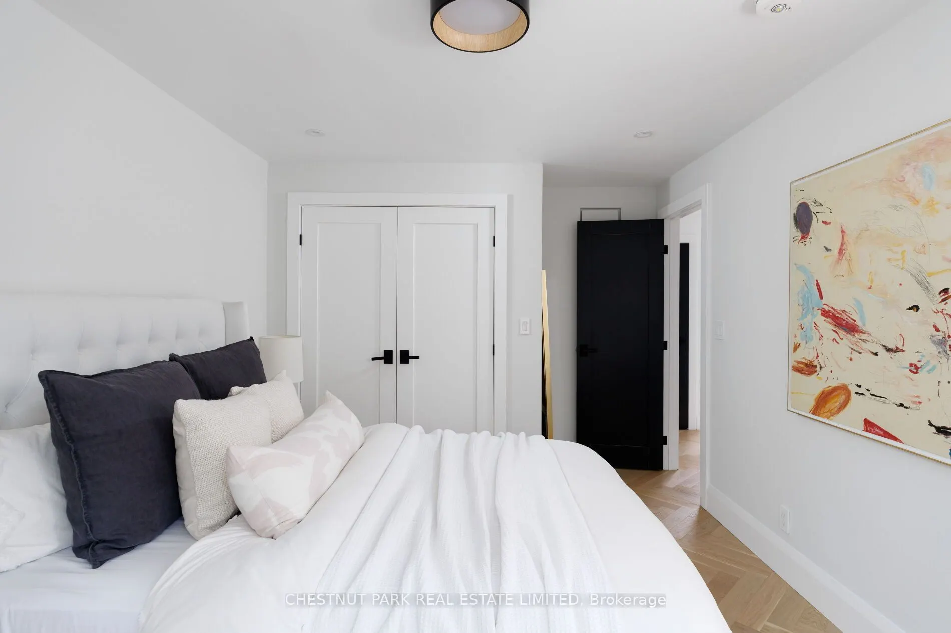 27 Boswell Avenue