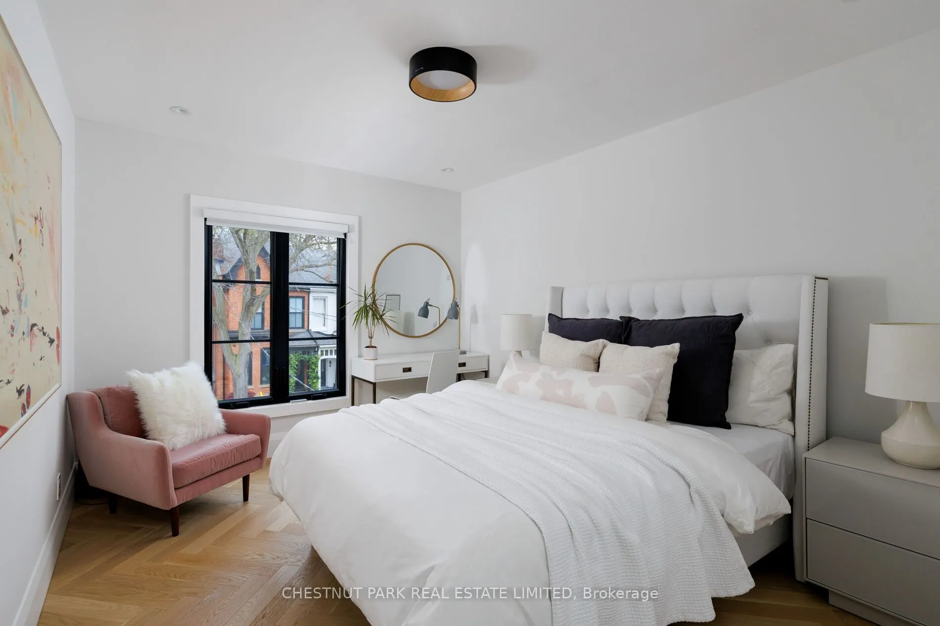 27 Boswell Avenue