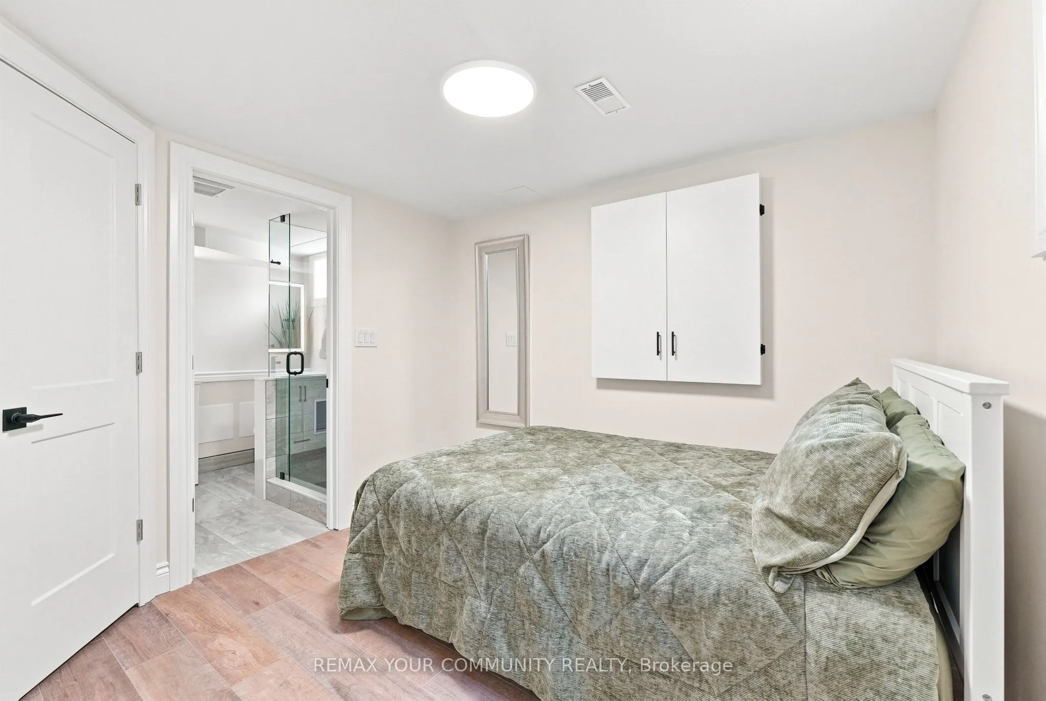 20 Ringwood Crescent