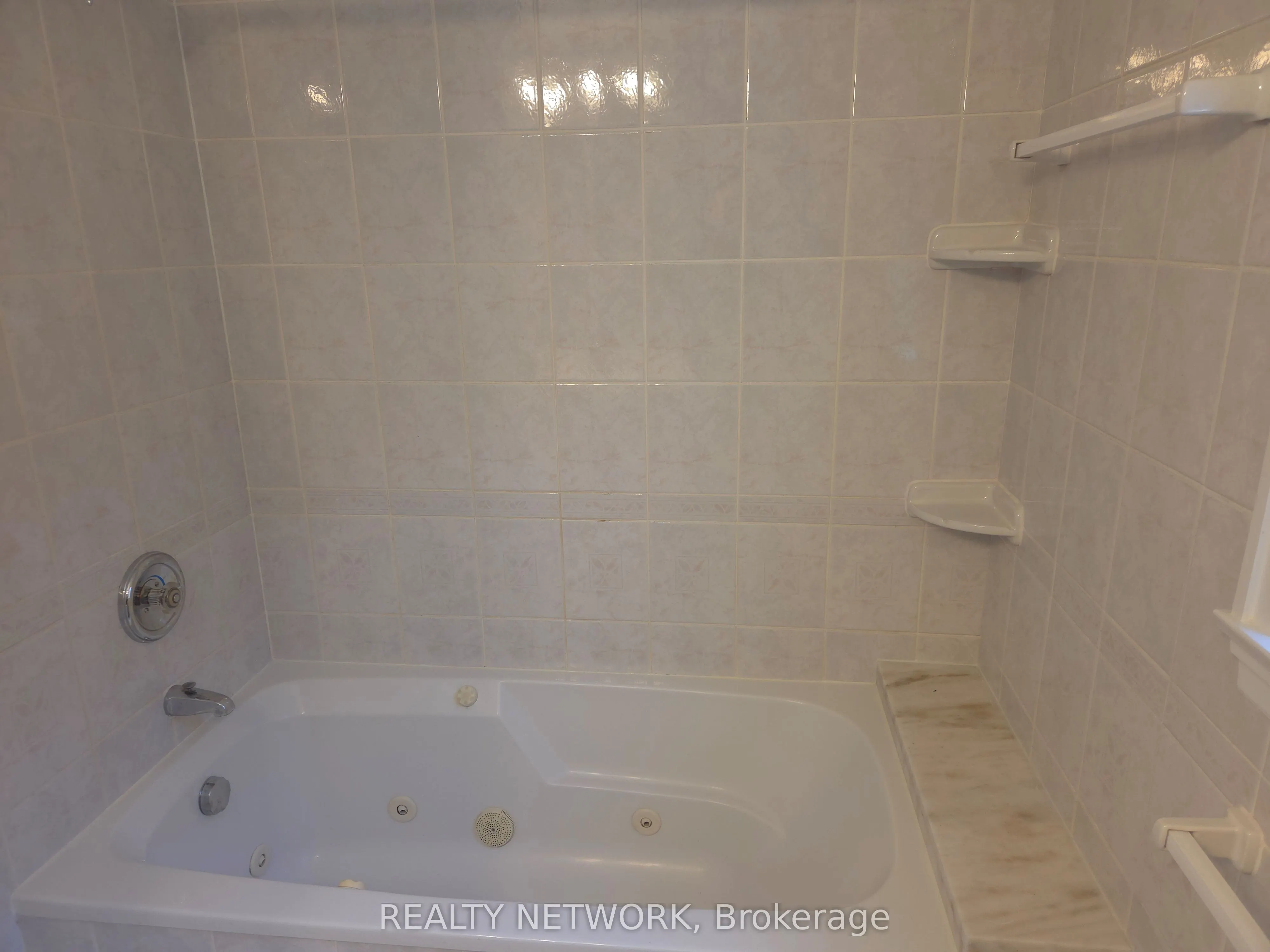 89 Elmsthorpe Avenue