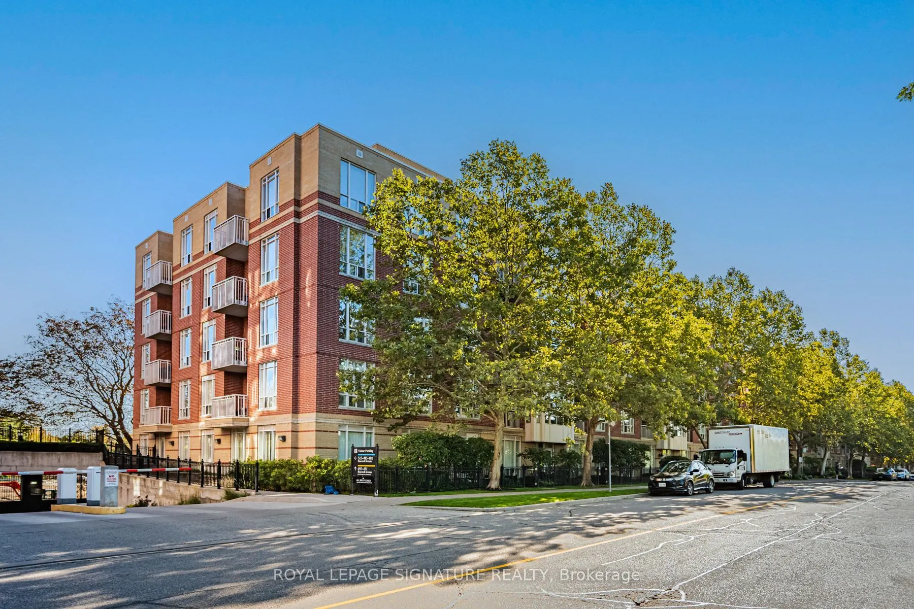 485 Rosewell Avenue #311