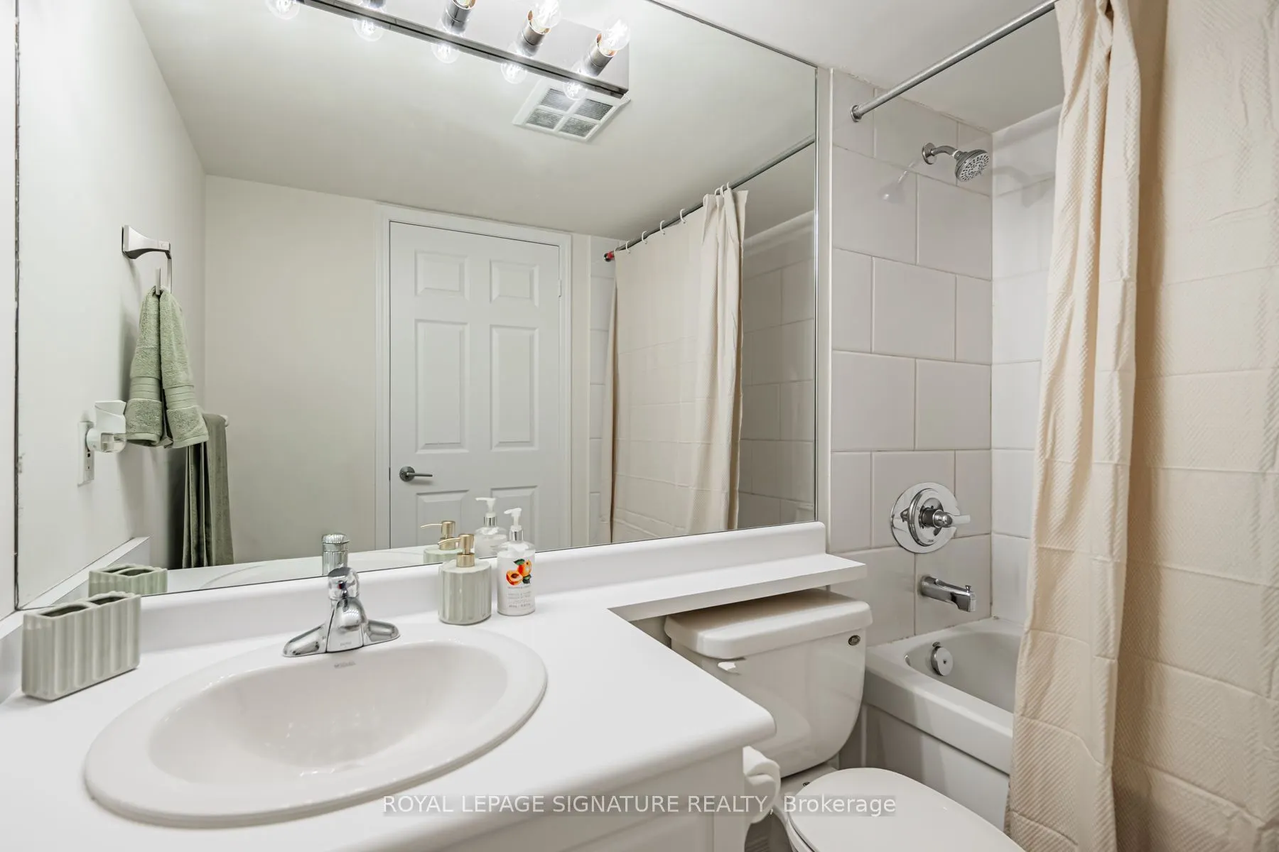 485 Rosewell Avenue #311