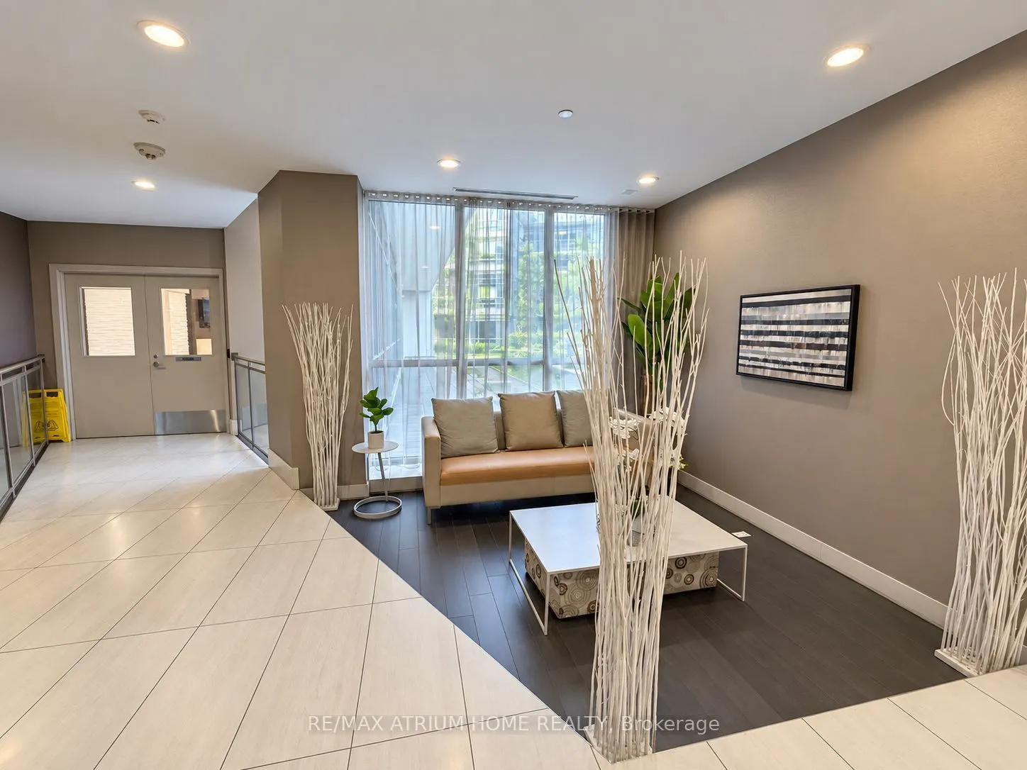 275 Yorkland Road #2210