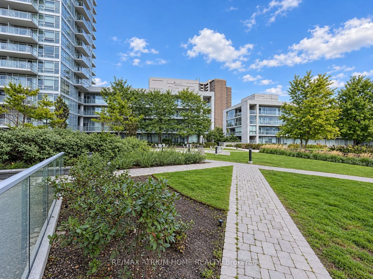 275 Yorkland Road #2210