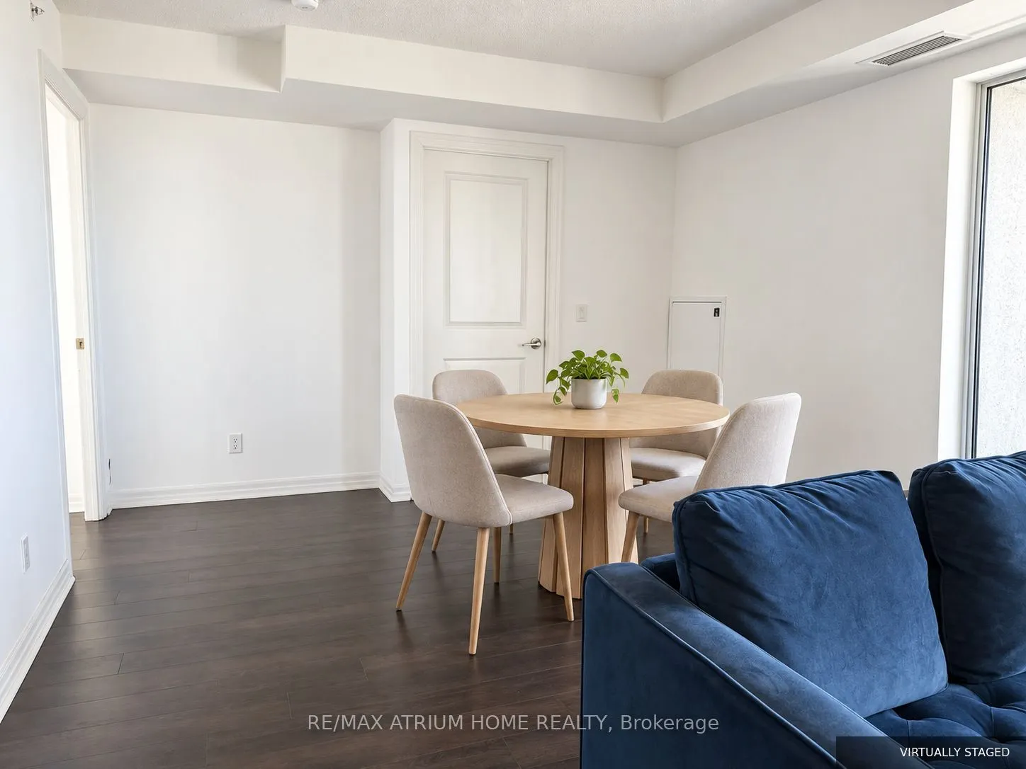 275 Yorkland Road #2210