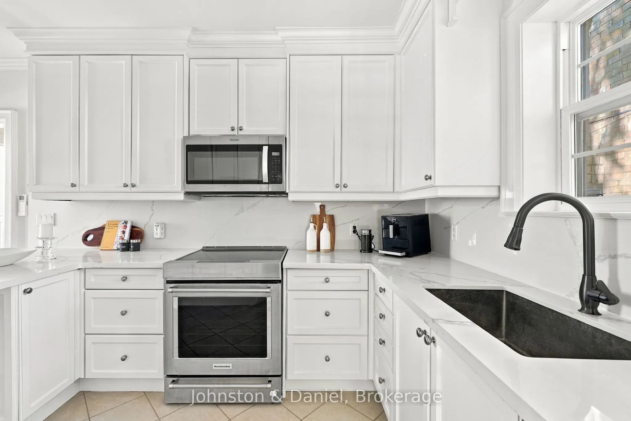 169 Glen Cedar Road