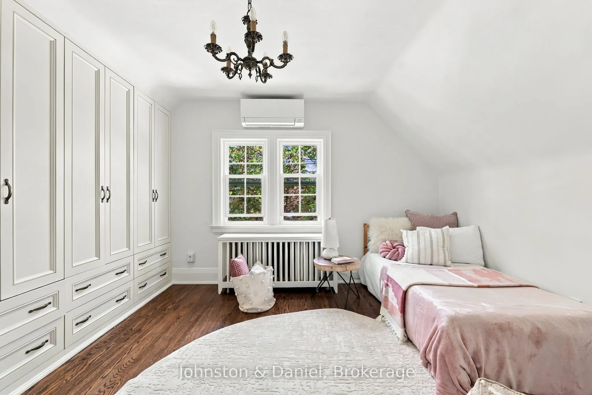 169 Glen Cedar Road